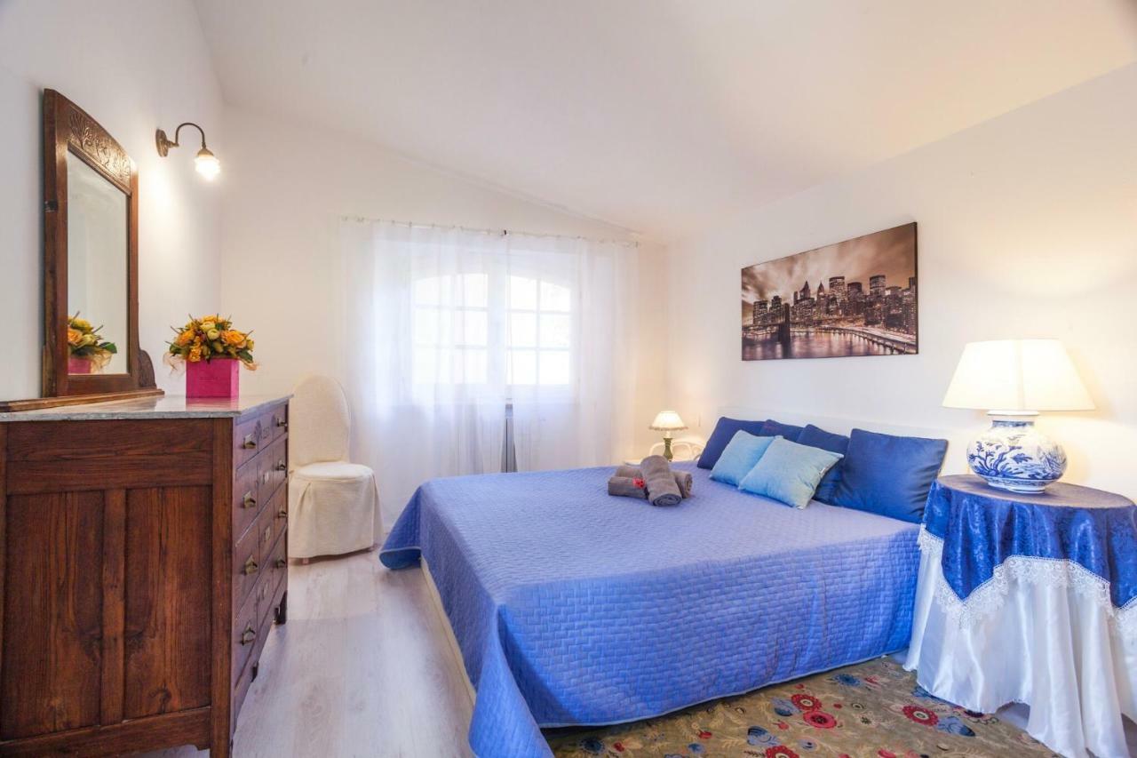 Tony Home Olbia Luaran gambar